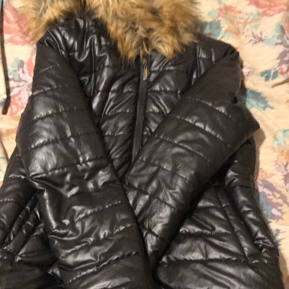 Black jacket - Picture 2 of 4